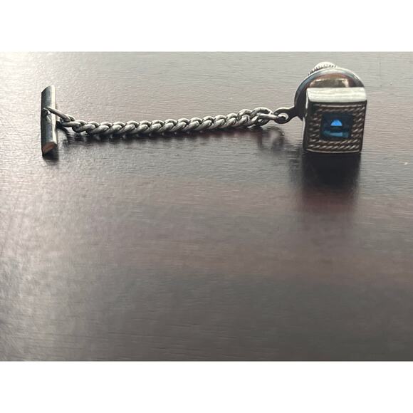 VTG Tie Tacks Lot of 2 Swank Gold Tone Rhinestone Silver Tone - Picture 4 of 7